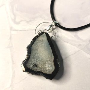 Boho White and Black Agate Stone with Druzy Pendant Cord Necklace
